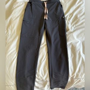 Yola Skinny Figs Charcoal Scrub Pant XS Tall